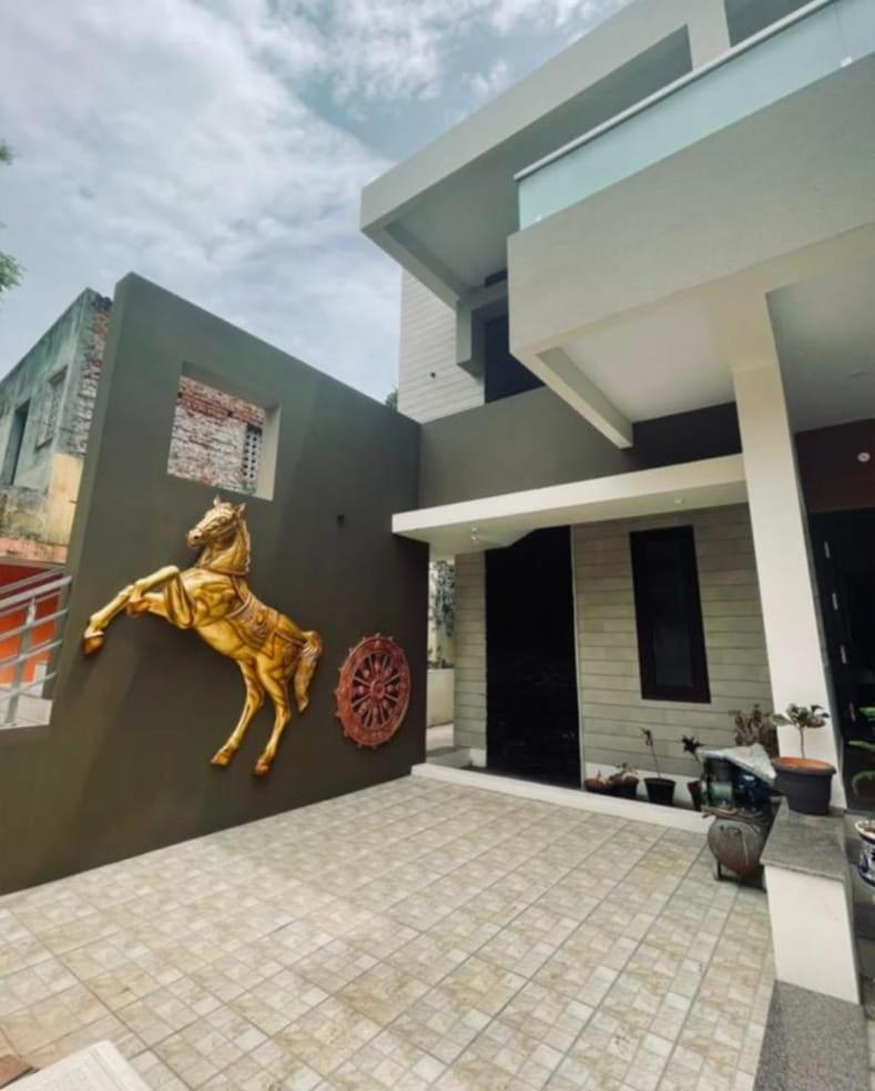 Home Stay At Sriram Villa 쿰바코남 외부 사진