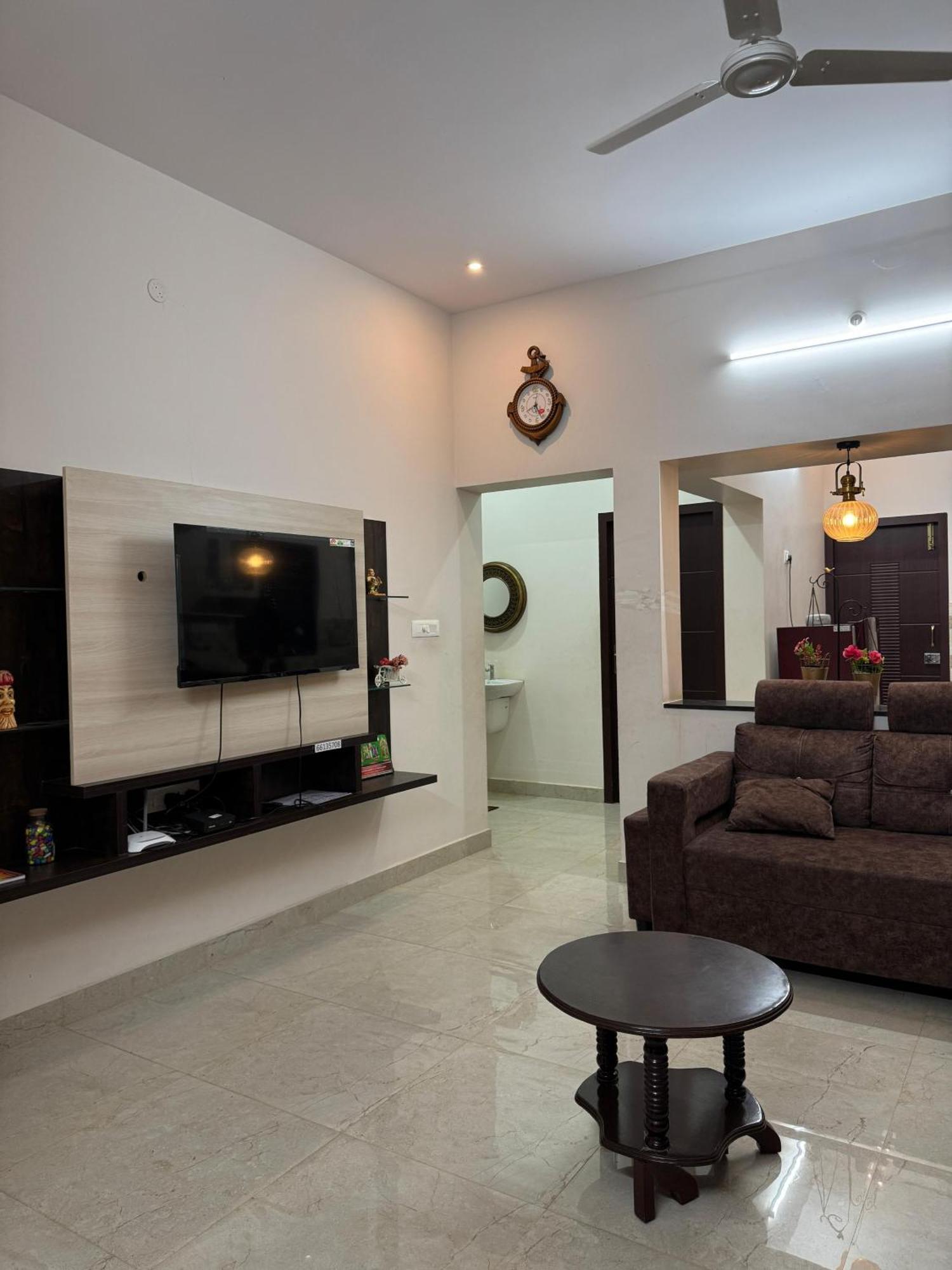 Home Stay At Sriram Villa 쿰바코남 외부 사진